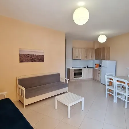 Corner Sea View Apartment Sarande